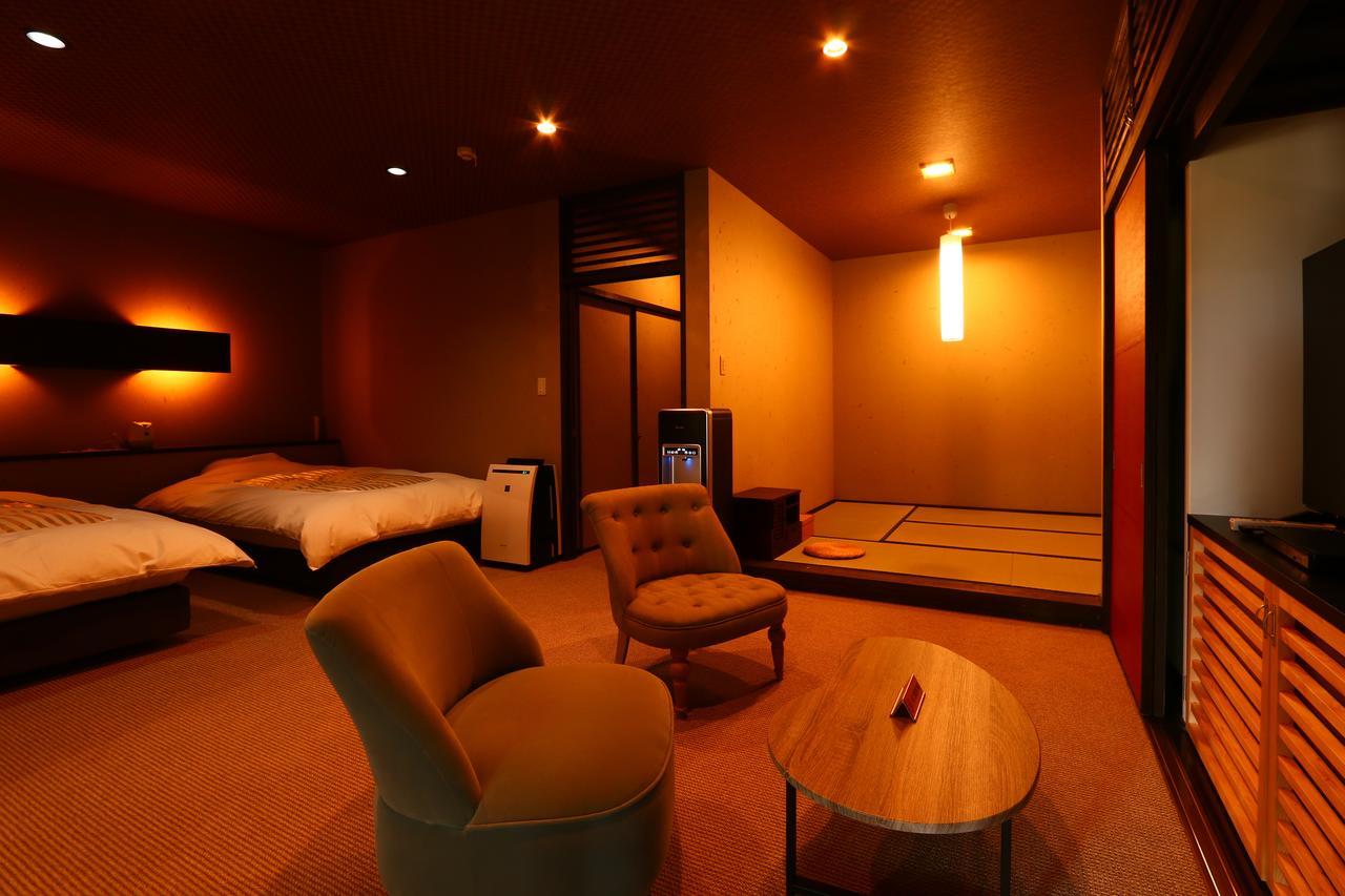 Uedaya Hotel Yamaga Luaran gambar